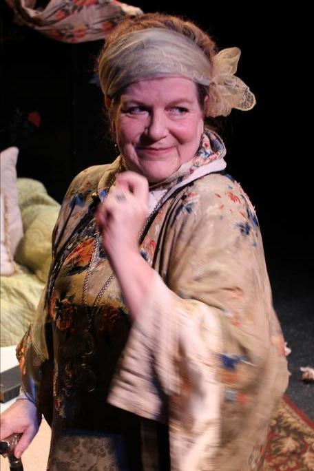 Casey Kramer in performance as Amy Lowell at Nakano Theatre